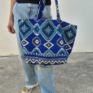 16D9677F-027F-48FB-AE6B-22F4888B3B08