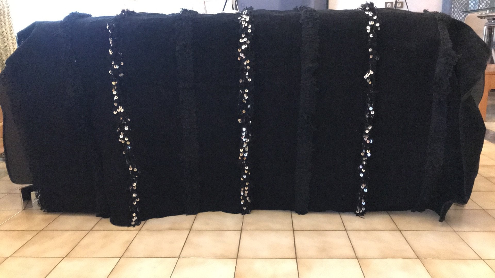 Tapis Handira Noir artisanal – 197 x 113 cm – Image 2