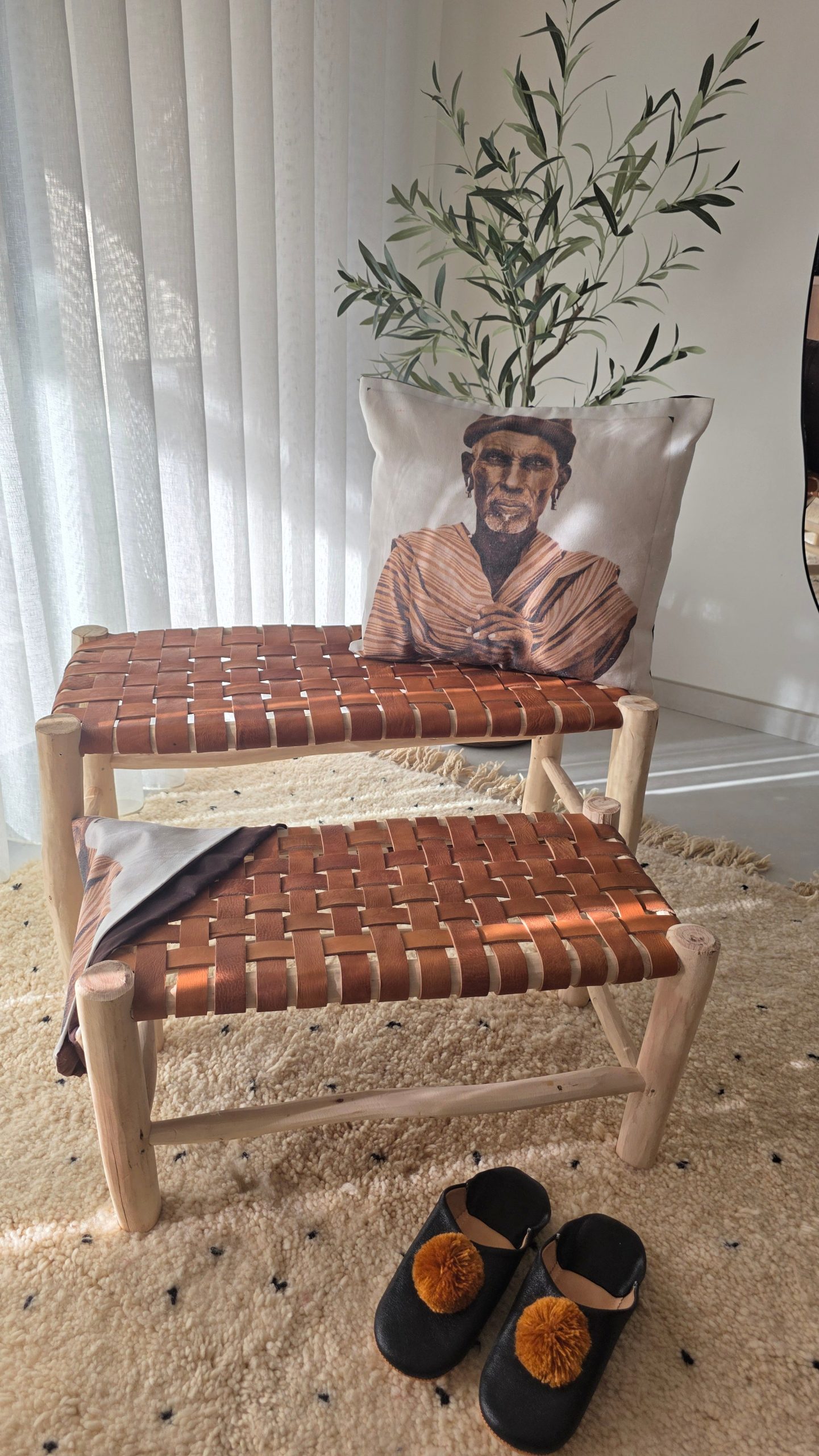 Banc artisanal - bois & cuir tressé (2 tailles)