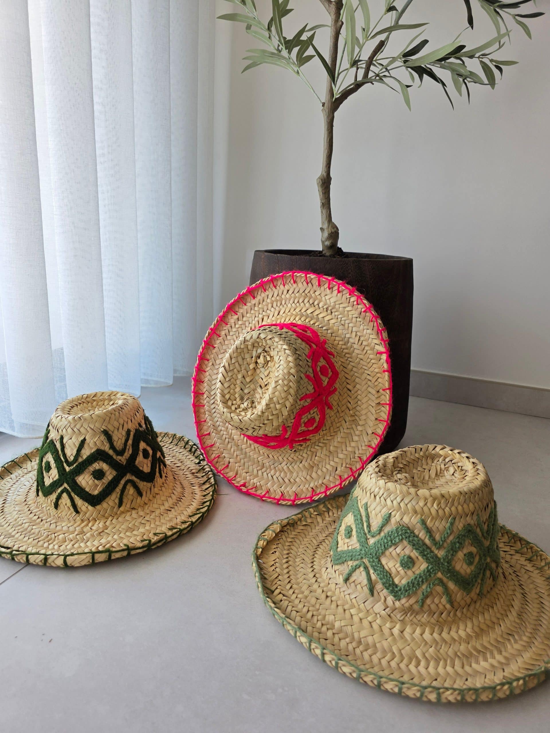 Chapeau berbère brodé – Image 5