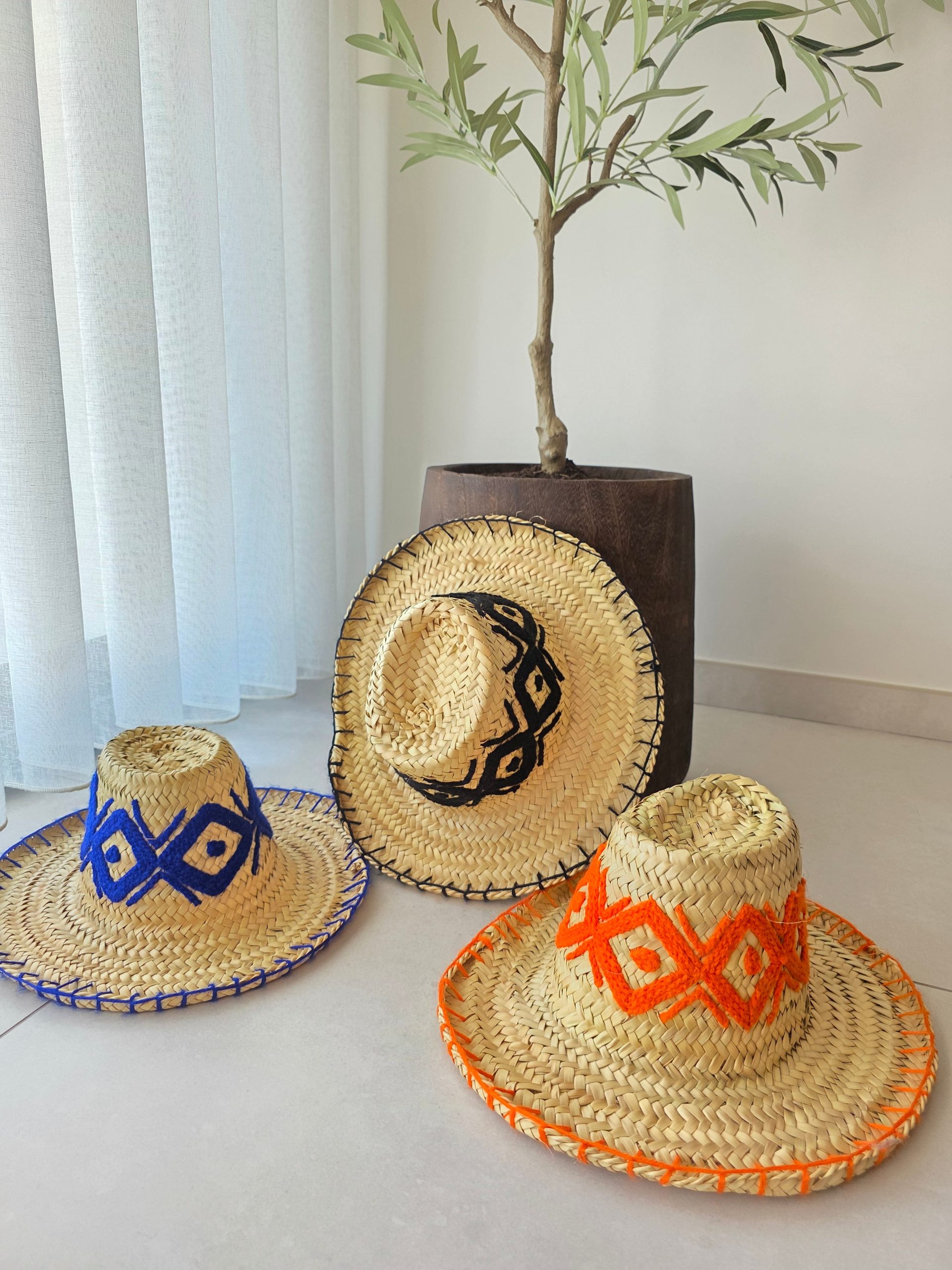 Chapeau berbère brodé – Image 3