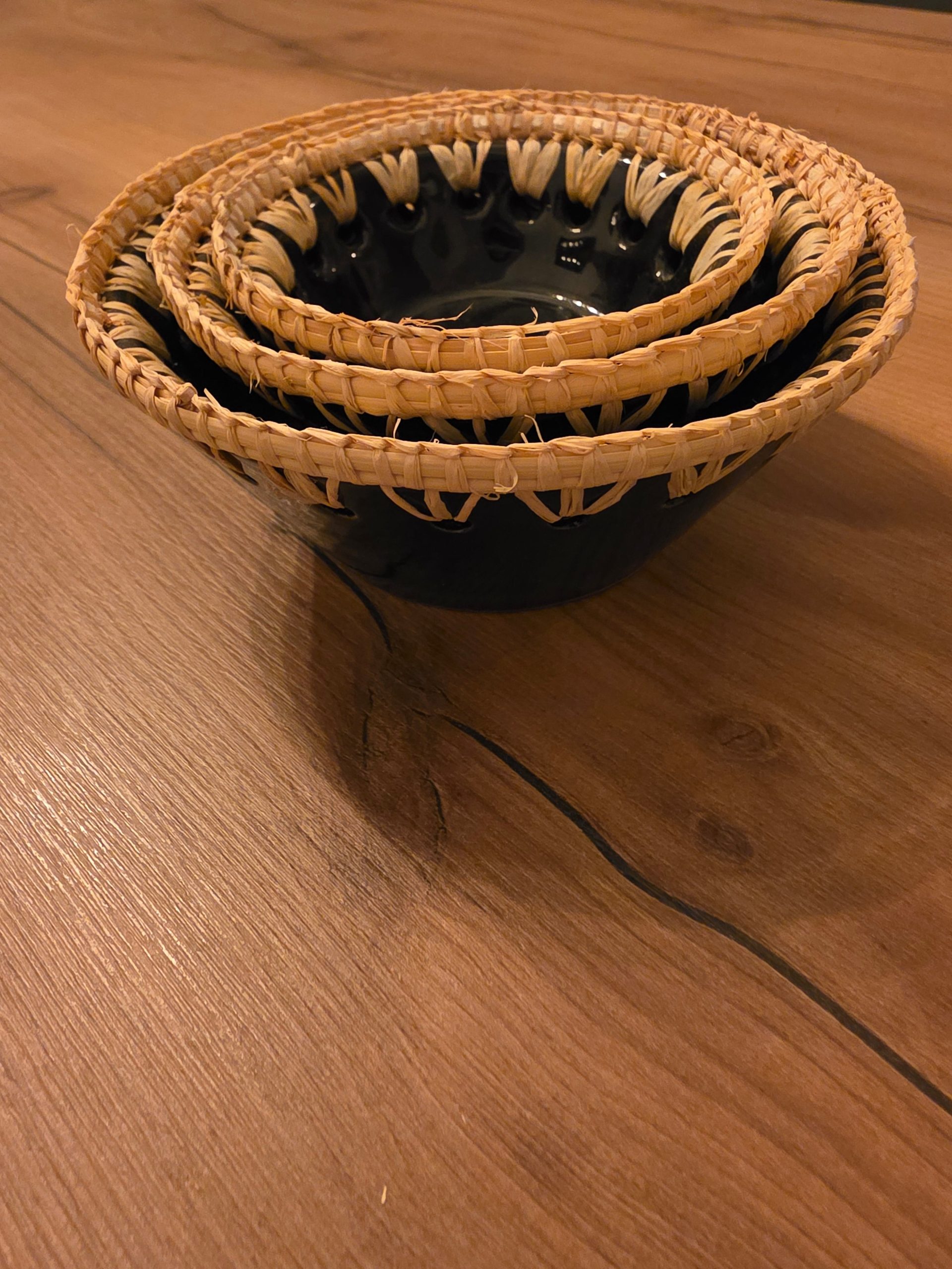 Lot de 3 bols - céramique & raphia (noir) – Image 4