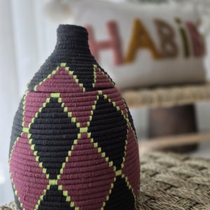 Corbeille berbère - fibre naturelle tressée (Motifs géométriques)